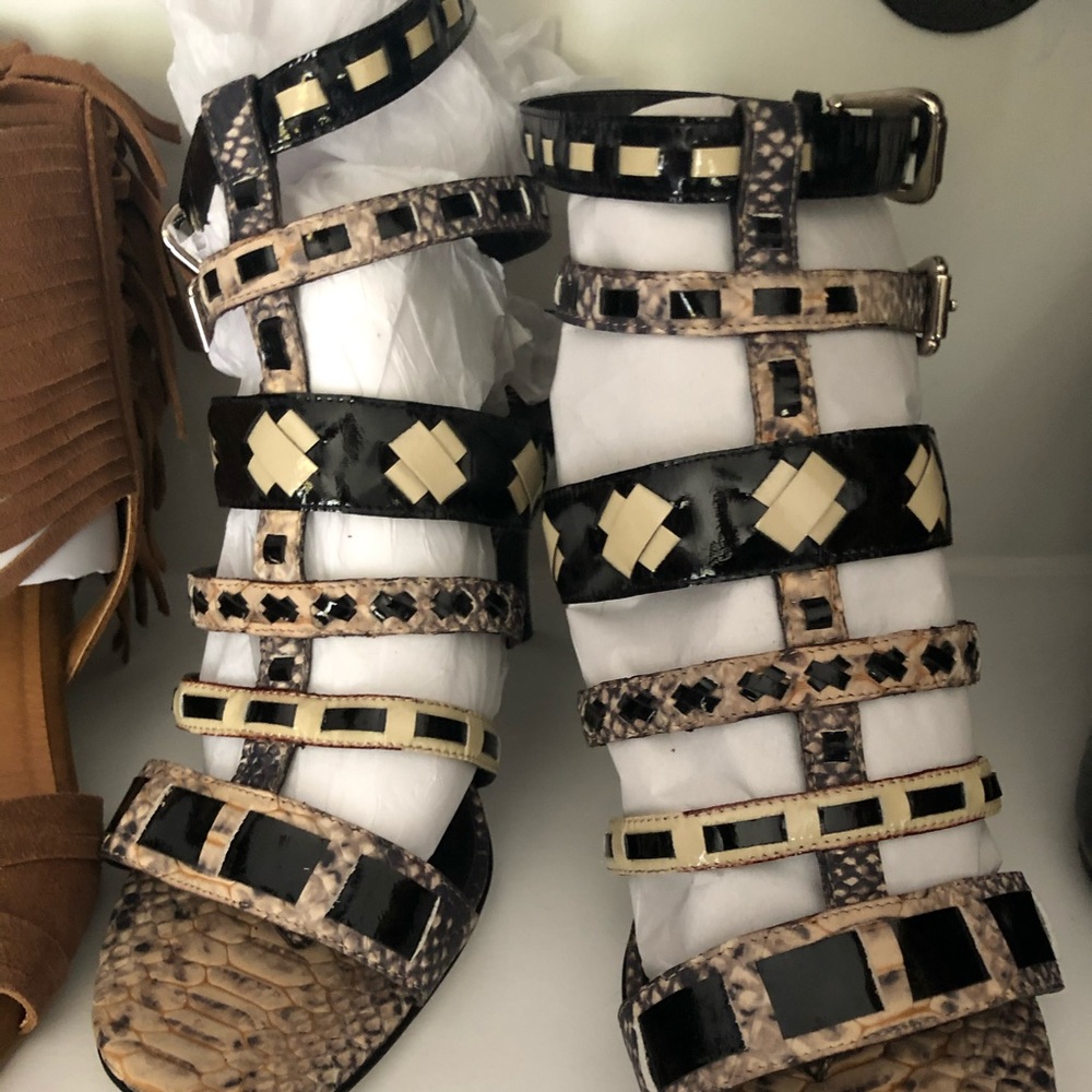 Donald Plier strappy Sandal heel